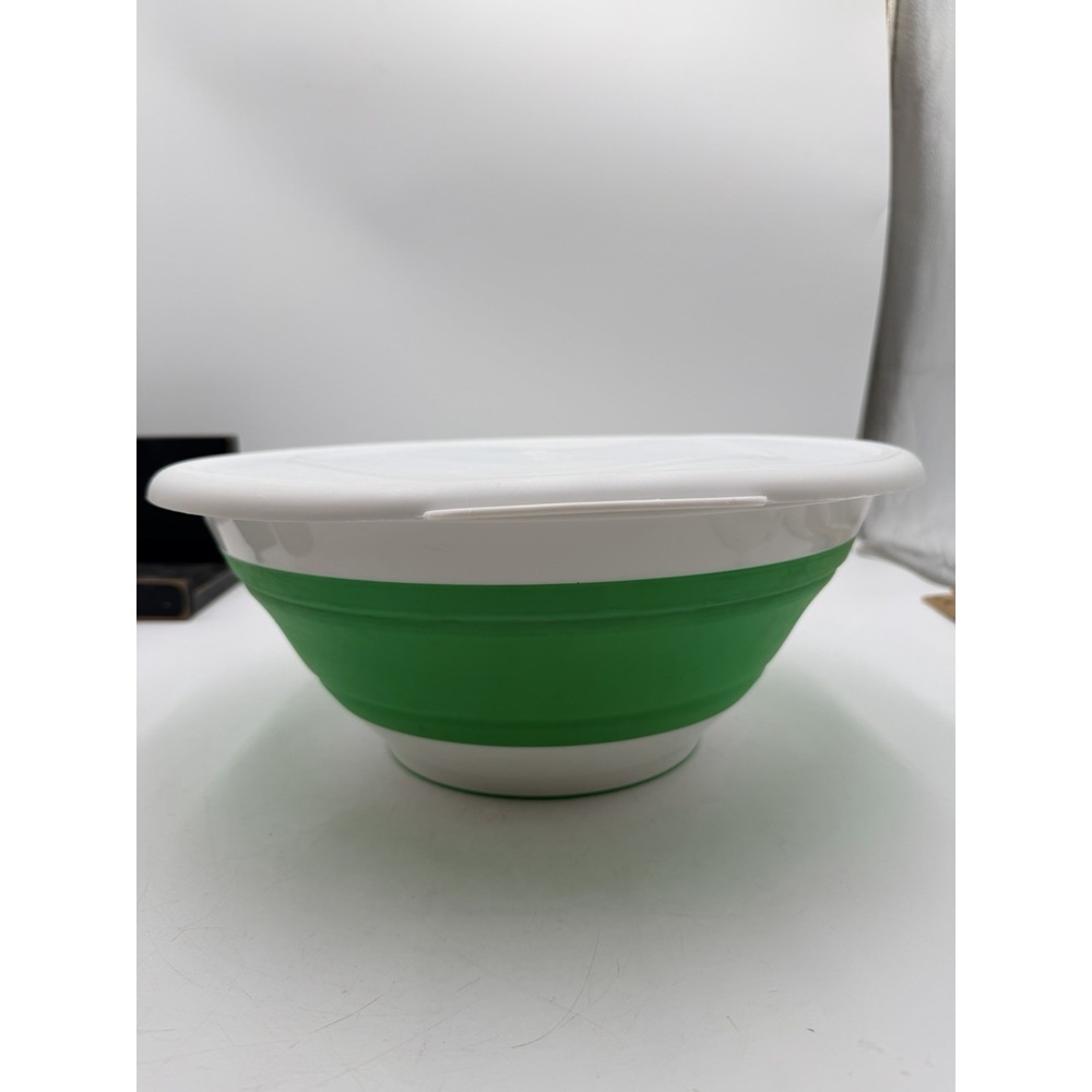 Pampered Chef Large 8 Qt Collapsible Serving Bowl Silicone Green White W/Lid